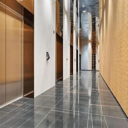 Eurovea Tower 22nd Floor Danube And Castle Apartment *